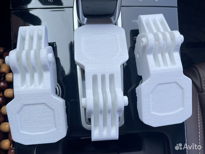 Ручка двери холодильной камеры(язычок)