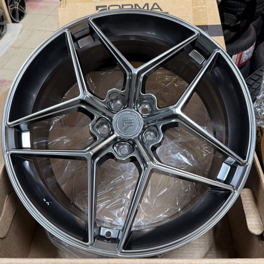 Литые диски HRE FF11 8.5×R19 5×114.3