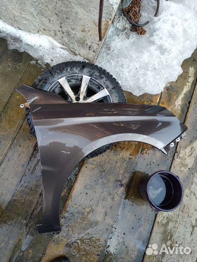 Крыло правое переднее Лада веста анкгор