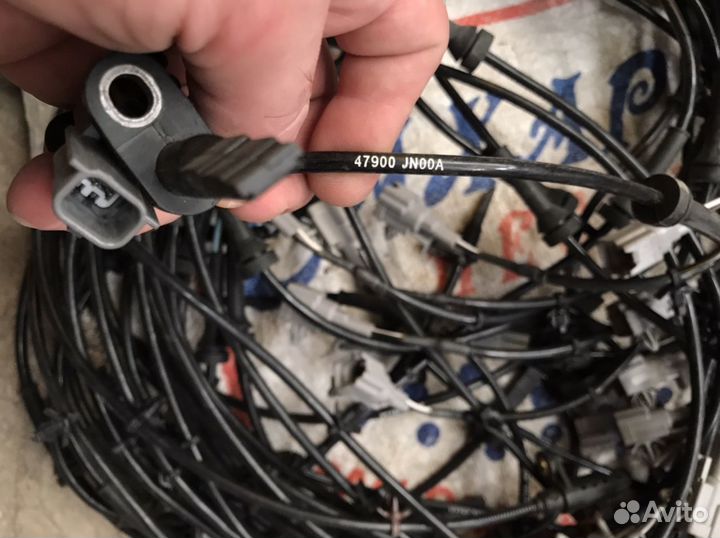 Датчики ABS Nissan оригинал новые