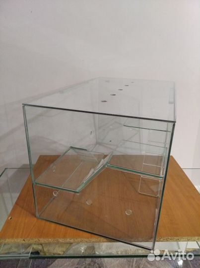 Клетка для грызунов стеклянная (новая)