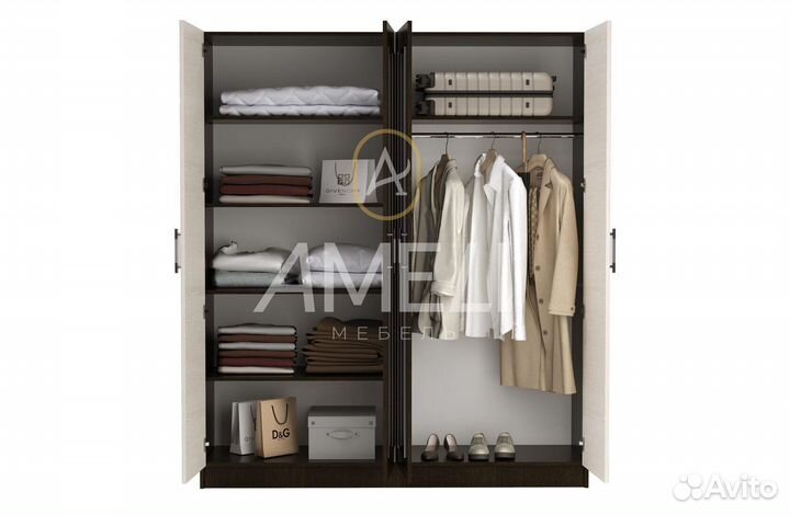 Шкаф с зеркалом для одежды