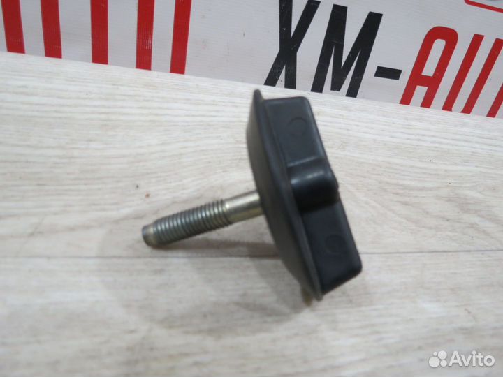 Болт крепления запасного колеса LADA Vesta Веста