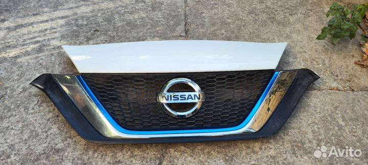 Решетка радиатора nissan note e power