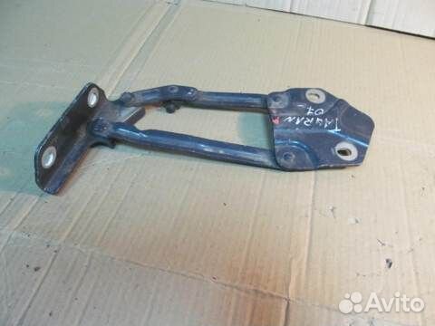 Петля капота правая Volkswagen Touran