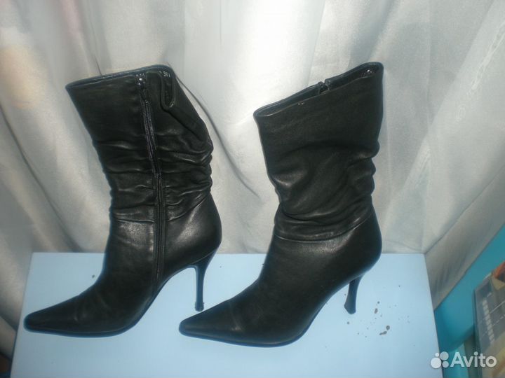 Продаю итальянские сапоги р.38