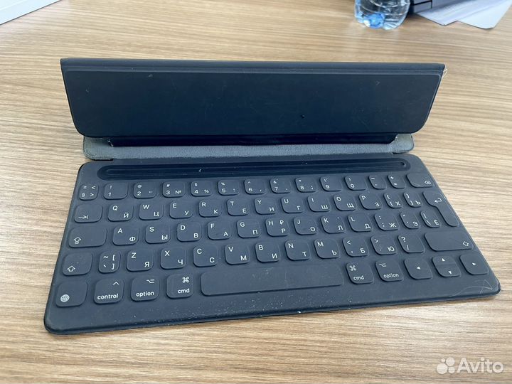 Apple SMART keyboard iPad Pro 10.5