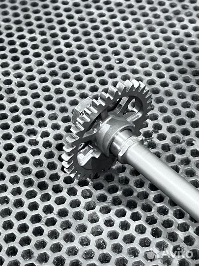 Балансирный вал Honda CRF 250R 2004-2008