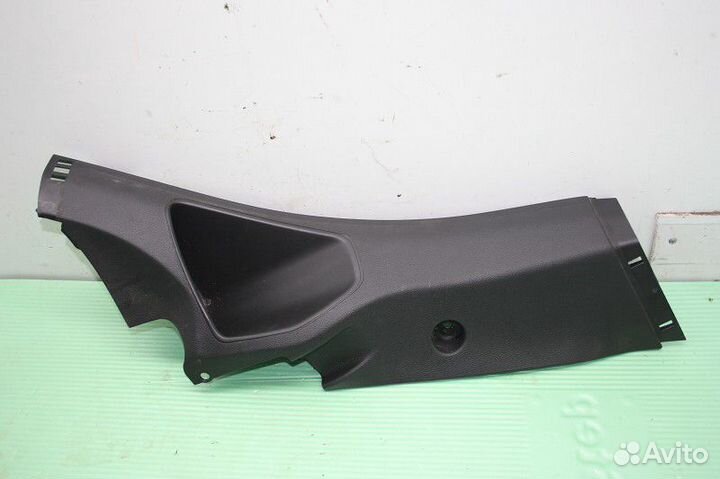 Накладка на порог задняя правая (внутренняя) Ford Focus III (2011—2015)