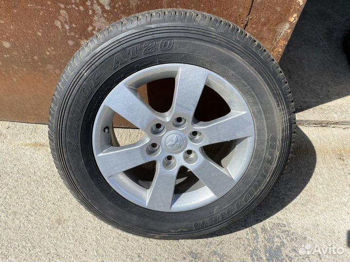 Запаска 265/60R18 Dunlop