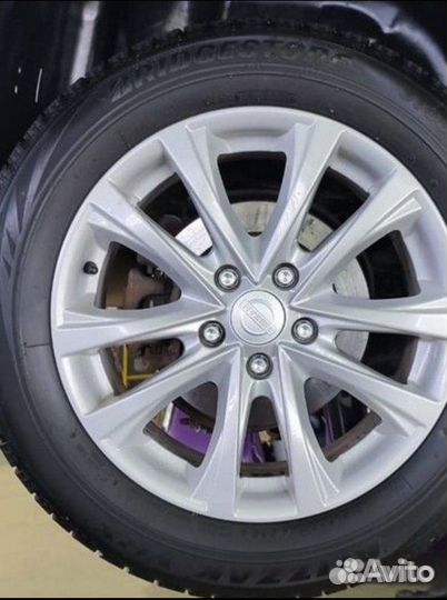 Колеса в сборе Nissan 215/55 r17