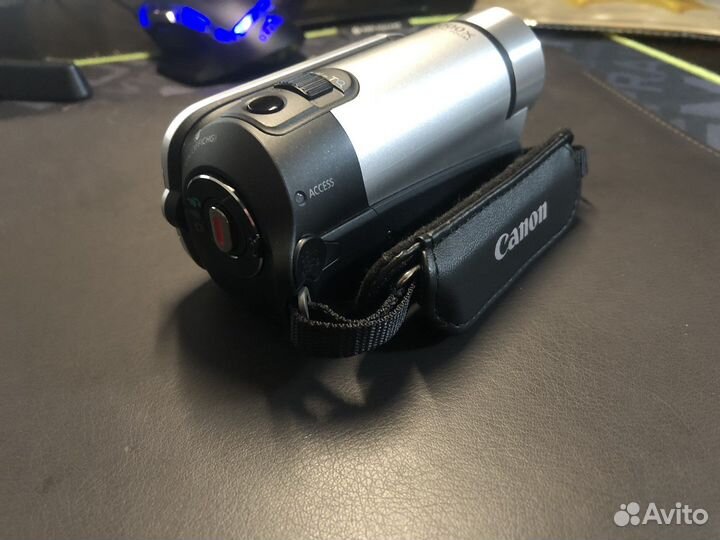 Видеокамера Canon