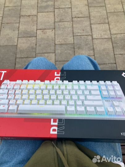 Red square keyrox tkl