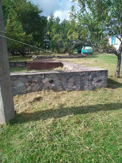 Дом 100 м² на участке 2 га