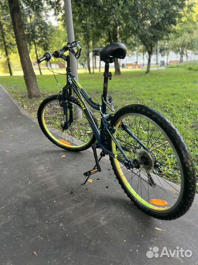 Велосипед б.у. подростковый