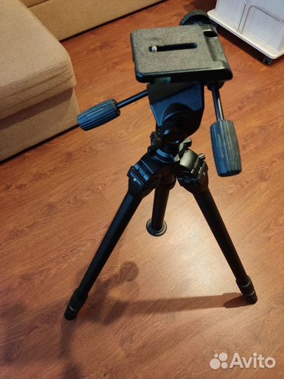 Штатив Slik Professional 4