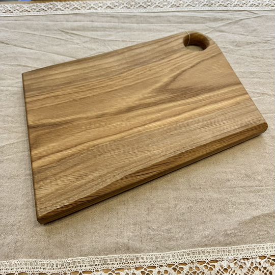 Доска разделочная дубовая