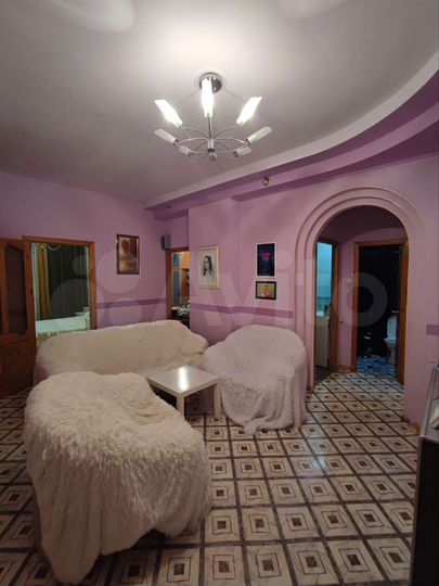 4-к. квартира, 100 м², 5/5 эт.