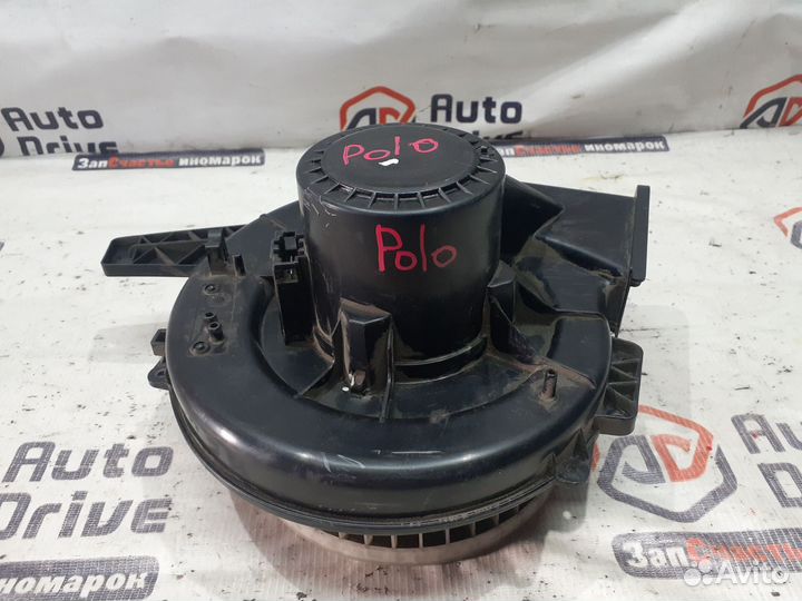 Volkswagen Polo MK5 моторчик печки