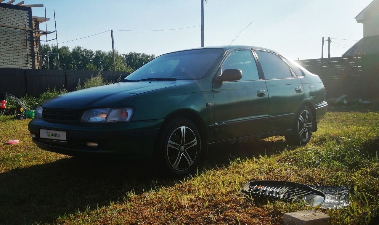 Toyota Carina E: фото владельца