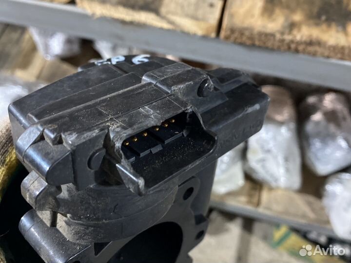 Дроссельная заслонка Пежо 1.6л EP6 Ситроен