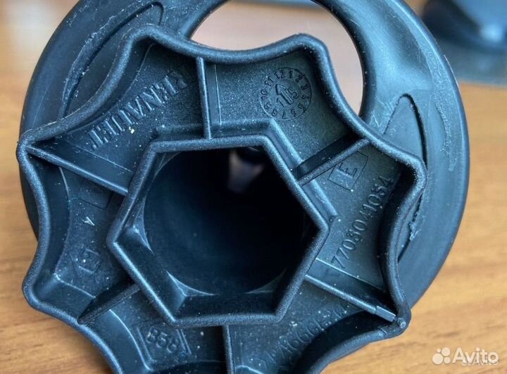 Оригинальный выкидной ключ Рено Renault