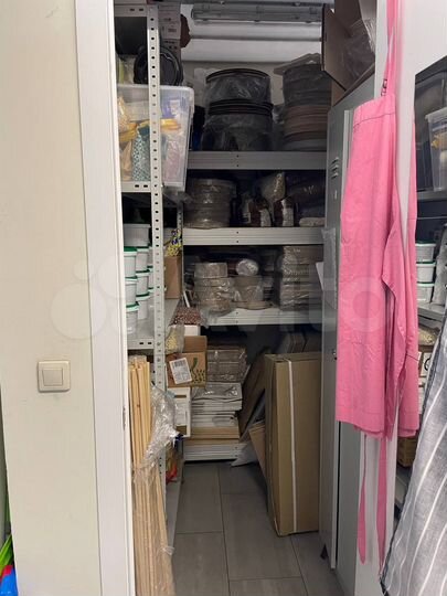 Кондитерский цех с оборудованием