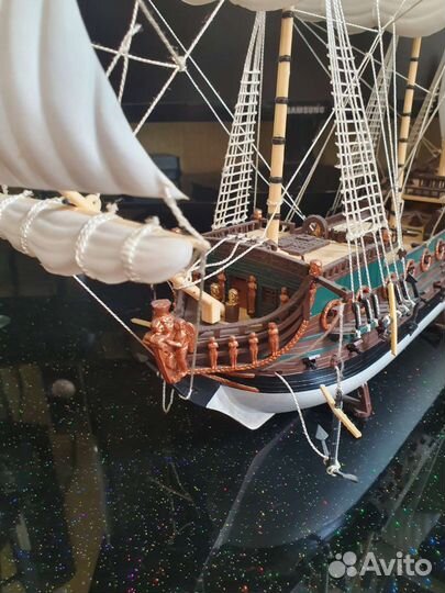 Корабль коллекционный