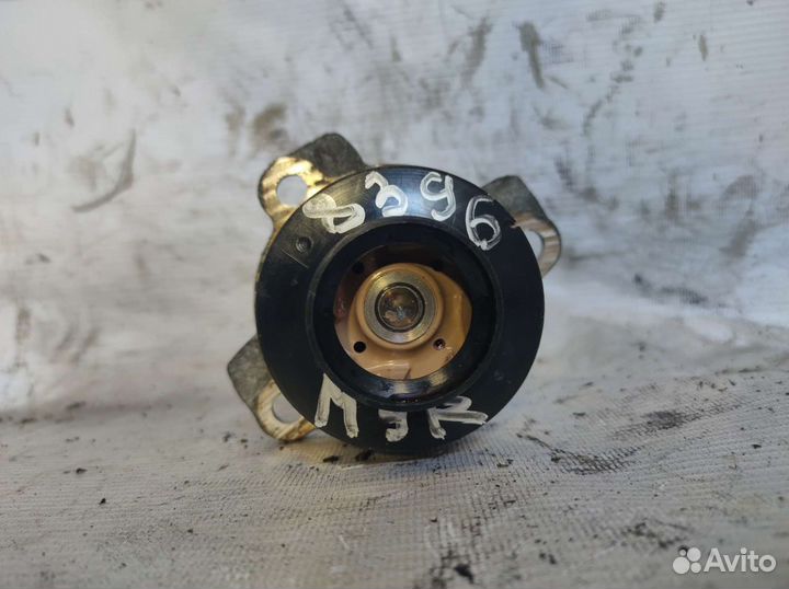 Помпа водяная M9R