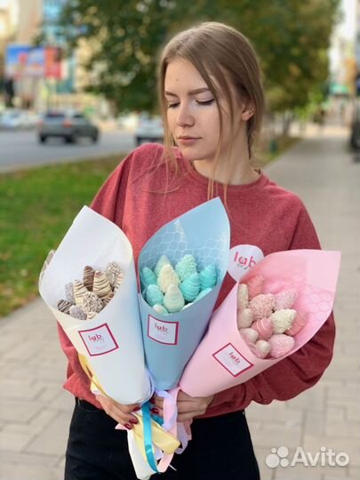 Букеты из клубники в бельгийском шоколаде