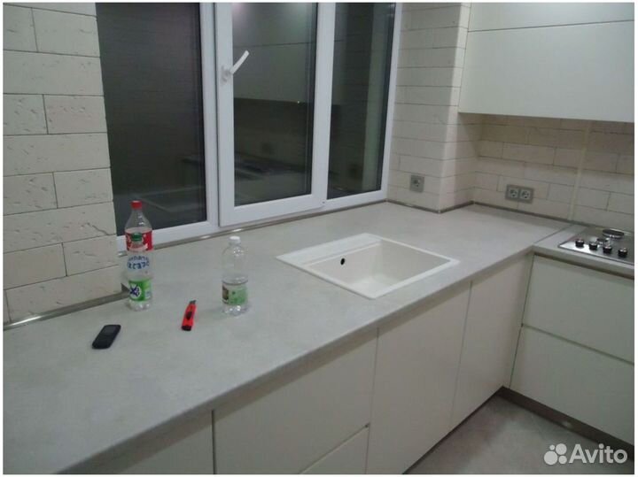 Угловая кухня на заказ Мойка в подарок