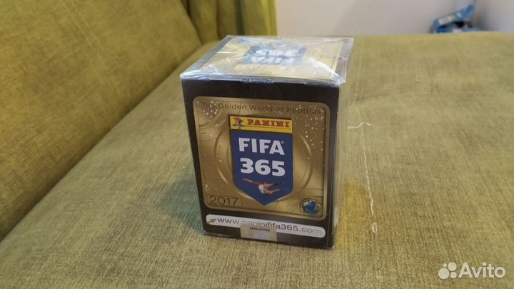 Блок наклейки panini FIFA 365 2016-2017 (50 паков)