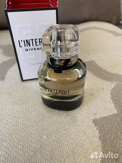 Givenchy linterdit 35