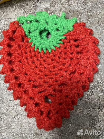 Вязанные ягоды