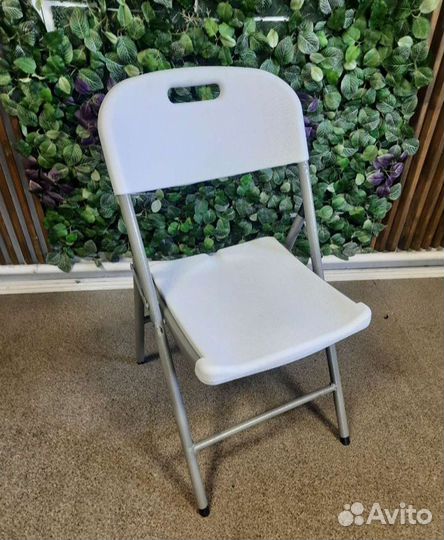 Стул складной белый