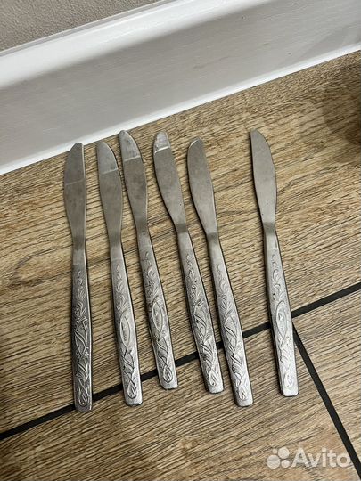 Столовые ножи