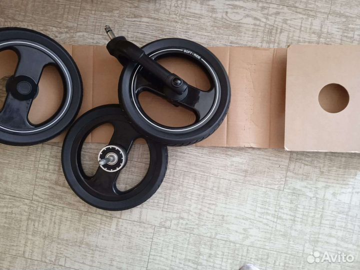 Новая Прогулочная коляска peg perego book cross