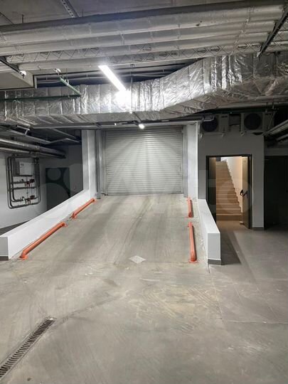 Машиноместо, 13 м²