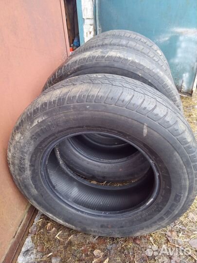 Bridgestone Dueler 684 225/70 R16