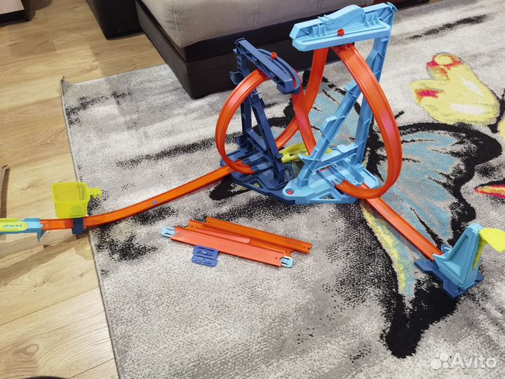 Игрушечный трек hot wheels