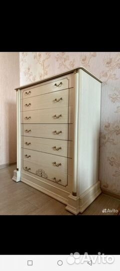 Спальный гарнитур