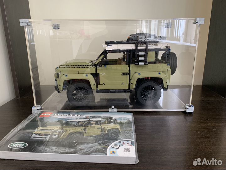 Lego technic 42110 land rover defender