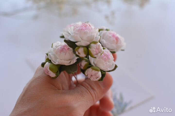 Шпильки для волос с пионами 