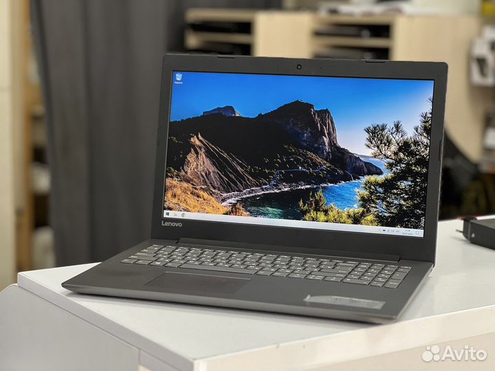 Шустрый ноутбук FHD Core i3-6006U 4Gb 240Гб SSD