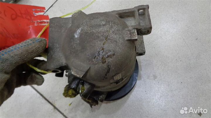 Компрессор системы кондиционирования Nissan Almera