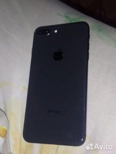 Телефон iPhone 8 plus 64гб, акб 100