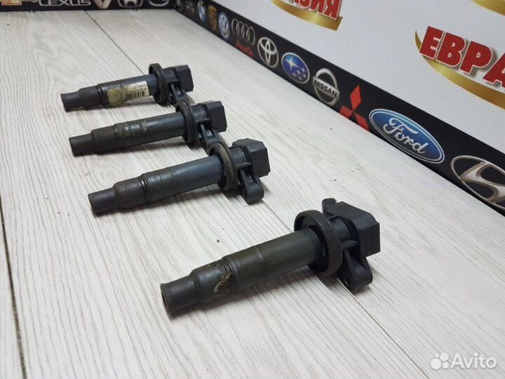 Катушка зажигания Toyota Avensis ZZT251 1ZZ-FE