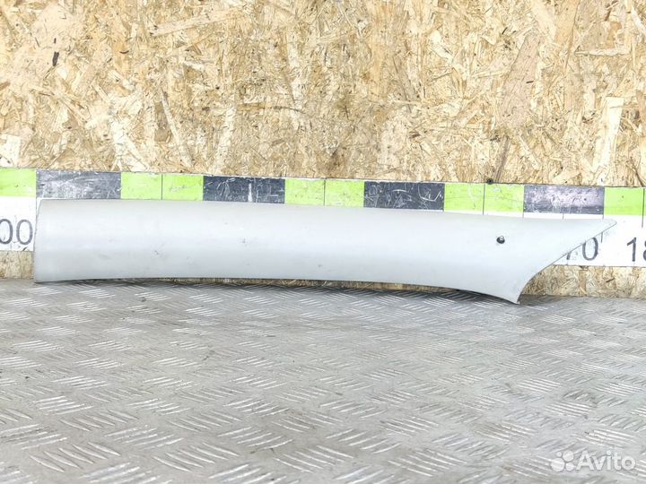 Обшивка стойки левая Skoda Octavia 2004 2013