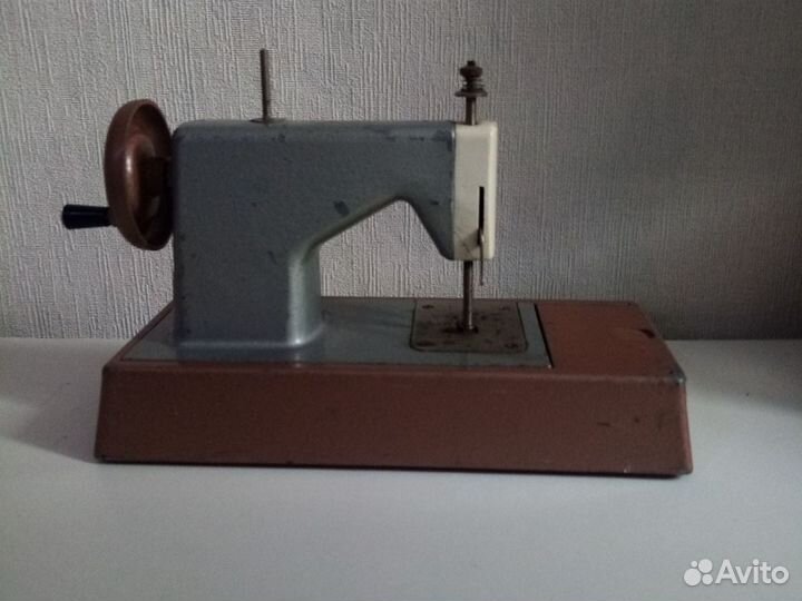 Швейная машина СССР детская