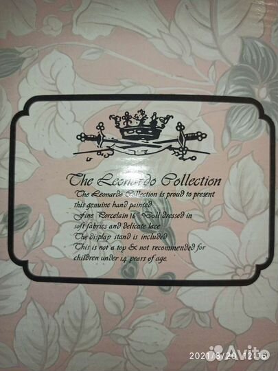 Кукла фарфоровая коллекционная